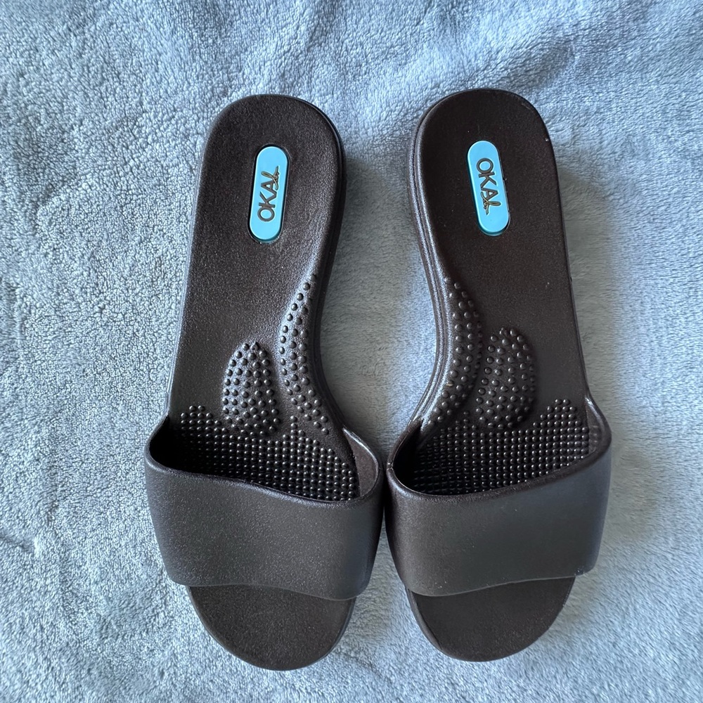 OKA b. Dark Brown Slide Sandals.S. 5.5/6.5/